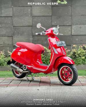 Jual bekas VESPA PRIMAVERA RED COLOUR EDITION 150 IGET ABS LED THN 2020 LIMITED,lokasi di Bogor Kab.
