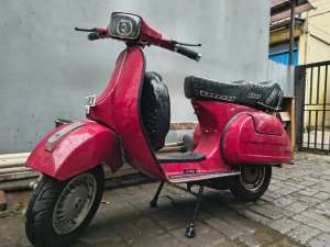 Jual bekas vespa ps tv 1982,lokasi di Tangerang