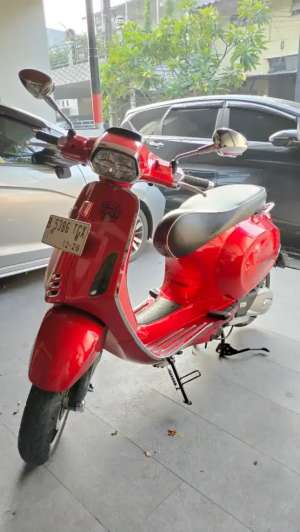Jual bekas Vespa Sprint 150 IGET ABS Facelift 2020,lokasi di Jakarta Timur