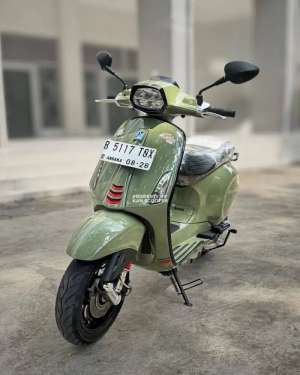 Jual bekas VESPA SPRINT 150 iGET ABS FACELIFT 2023 BERGARANSI,lokasi di Kendal Kab.
