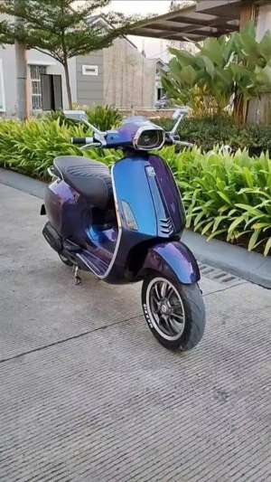 Jual bekas VESPA SPRINT 2016 GANTENG TINGGAL GAS GA ADA PR,lokasi di Bekasi Kota