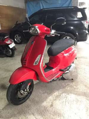 Jual bekas Vespa Sprint 3Vie Red,lokasi di Jakarta Timur