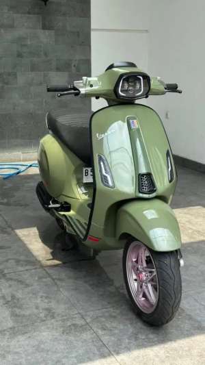 Jual bekas Vespa sprint i get 150 abs,lokasi di  ,Bekasi Kab.
