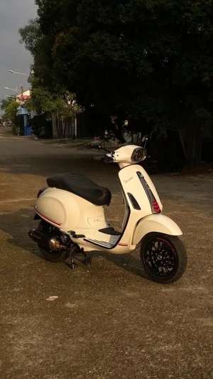 Jual bekas VESPA SPRINT IGET ABS CARBON EDITION,lokasi di Bekasi Kota