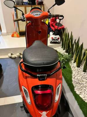 Jual bekas VESPA SPRINT S 150CC IGET ABS FACELIFT 2023 ORANGE TRAMONTO,lokasi di Jakarta Timur