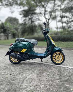Jual bekas VESPA SPRINT SIXTIES RACING LIMITED EDITION 2020 BERGARANSI,lokasi di  ,Bekasi Kota