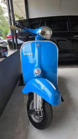 Jual bekas Vespa super 74 sudah restorasi. Siap pakai,lokasi di  