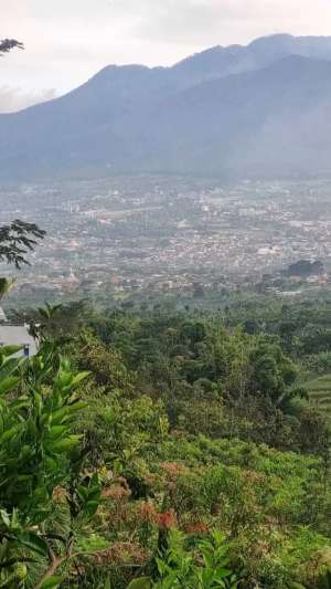 VIEW CAKEEEPTANAH BUMIAJI BATU MALANG. COCOK UNTUK RUMAH ATAU VILA lokasi di Batu Kota, tersedia melalui melalui situs Olx