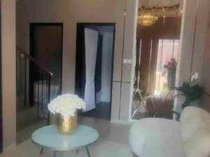 vila batu mulai 900jutaan lokasi di Malang Kota, tersedia melalui melalui situs Olx