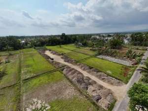 Villa Dijual Sleman, 1km JAKAL Km13, 100120m, SHM Pekarangan lokasi di Sleman Kab., tersedia melalui melalui situs Olx