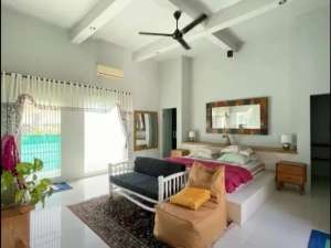 Villa Gunung Salak Padang Sambian Klod Denpasar Barat lokasi di Denpasar Kota, tersedia melalui melalui situs Olx