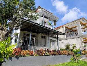 Villa Mewah dan Luas di Villa Kota Bunga Cipanas lokasi di Cianjur Kab., tersedia melalui melalui situs Olx