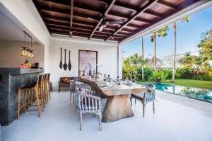 Villa Mewah View Sawah, PoolFurnished di Kedungu Bali lokasi di Tabanan Kab., tersedia melalui melalui situs Olx