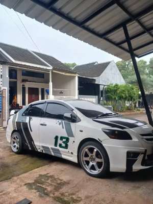 Jual bekas Vios limo gen 2,lokasi di Karawang Kab.