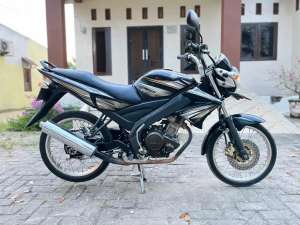 Jual bekas Vixion 2011 semi chrome pp on,lokasi di Deli Serdang Kab.