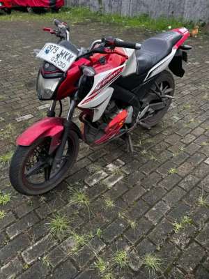 Jual bekas Vixion 2014 jual BU,lokasi di Tangerang Selatan Kota