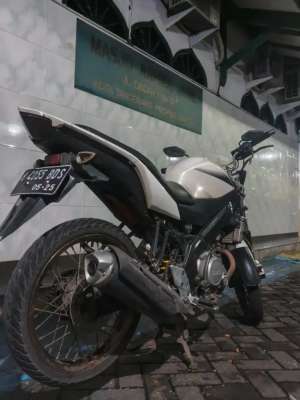 Jual bekas Vixion Advance 2015,lokasi di Tangerang Kota