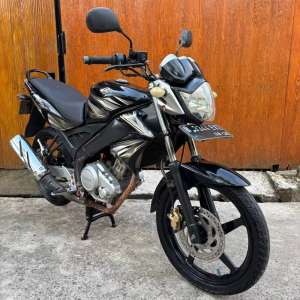 Jual bekas VIXION OLD 2012 SURAT LENGKAP MESIN ADEM SIAP PAKAI TERMURAH,lokasi di Depok Kota