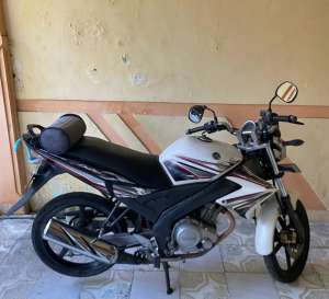 Jual bekas Vixion tahun 2013 plat S Tuban,lokasi di Sidoarjo  Kab.