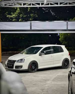 Jual bekas Volkswagen Golf GTI MK5 Putih 2008 Tdp Murmer Ori Menarik Stage 3 Bu,lokasi di Tangerang Selatan Kota