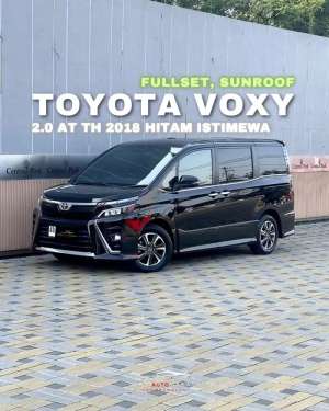 Jual bekas Voxy Sunroof Matic 2018 Hitam Istimewa,lokasi di  ,Sleman Kab.