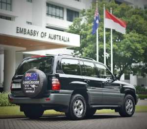 Jual bekas VX Australia Diesel BAN GENDONG LANGKA LANDCRUISER VX100 VX80 VXR AWD,lokasi di Jakarta Pusat