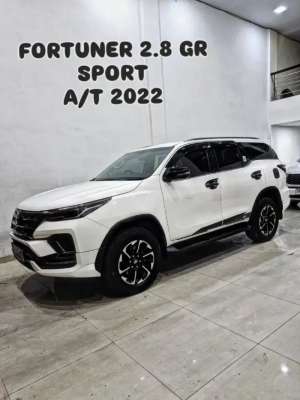 Jual bekas WAJIB BELI FORTUNER 2.8 GR Sport AT 20222023 toyota vrz,lokasi di Medan Kota