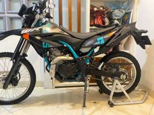 Jual bekas WR 155R gress hampir kayak baru,lokasi di Bandar Lampung Kota