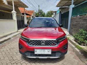 Jual bekas WRV RS Sensing Two Tone 2023 Matic Merah,lokasi di Surabaya Kota