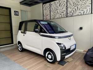 Jual bekas Wuling Air EV long rangePro 2022,lokasi di Surabaya Kota