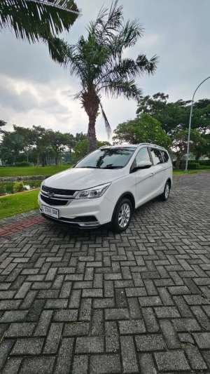 Jual bekas Wuling Cortez 2022 Bensin LOW KMS,lokasi di Surabaya Kota