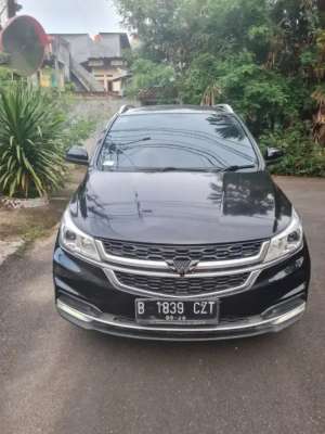 Jual bekas WULING CORTEZ ST LUX 2021,lokasi di Jakarta Barat