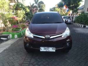 Jual bekas Xenia r at 2014,lokasi di Surabaya Kota