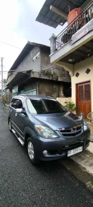 Jual bekas XENIA Xi VVTi 2010 , Manual, AD wonogiri, miror, sensor parkir,lokasi di Wonogiri Kab.
