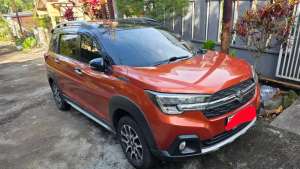 Jual bekas XL7 TWO TONE BLACK ORANGE 2020,lokasi di Bandung Kota