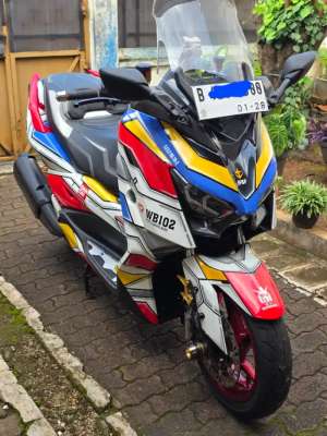 Jual bekas XMax 2018 Full Modif Gundam,lokasi di Jakarta Barat