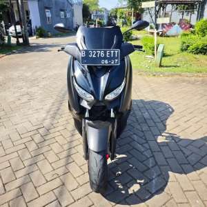 Jual bekas Xmax old 2022 Juni mulus,lokasi di Depok Kota