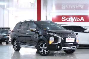 Jual bekas Xpander Cross premium Package At 2021,lokasi di Bekasi Kota