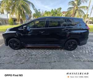 Jual bekas Xpander Limited BLACK EDITION Matic Th 21 Bensin,lokasi di Balikpapan Kota