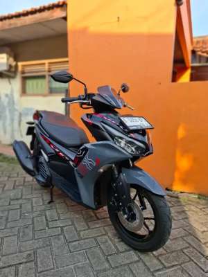 Jual bekas Yamaha Aerox 155 Cnctd 2025 bln 8 Mlus Sprti Baru,lokasi di Tangerang Kota