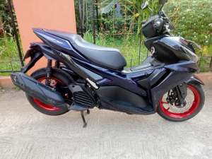 Jual bekas Yamaha aerox 155 new th 2024 cashkredit,lokasi di Depok Kota