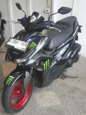 Jual bekas Yamaha Aerox 155 Tipe R Tahun 2019,lokasi di Bandung Kab.