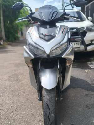 Jual bekas Yamaha Aerox 2024 Plat T Tipe Tertinggi..warna favorit murahh,lokasi di Bekasi Kota