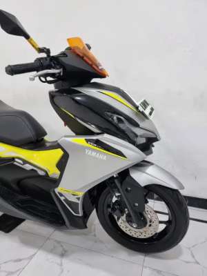 Jual bekas Yamaha Aerox Alpha 155 VVA LED Fi 2025 bln 1 Kredit dp 2 jutaan aja,lokasi di Jakarta Barat