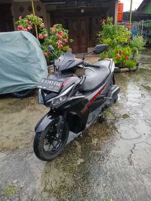 Jual bekas Yamaha aerox new,lokasi di Jakarta Selatan