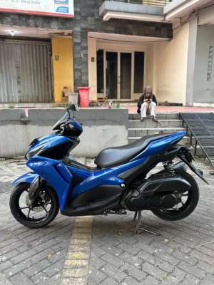 Jual bekas Yamaha AEROX NEW NON ABS 2023,lokasi di Bekasi Kota
