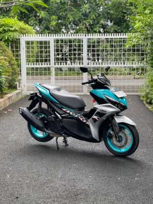 Jual bekas YAMAHA ALL NEW AEROX CONNECTED 2023,lokasi di Jakarta Barat