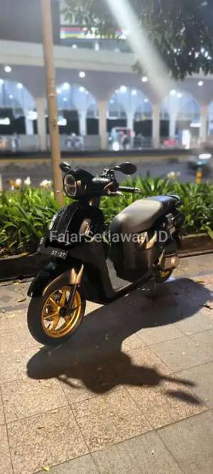 Jual bekas Yamaha Fazzio Keyless 2022,lokasi di  ,Jakarta Timur