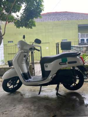 Jual bekas Yamaha Fazzio Neo 2023 KeylessPjk 2027KM 31rbGrade A Yamaha,lokasi di Jakarta Timur