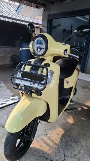 Jual bekas Yamaha Fazzio Neo 2025,lokasi di Depok Kota